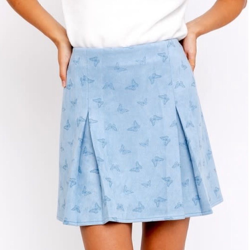 Le Lis Butterfly Mini Skirt